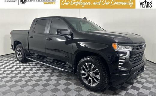 2022 Chevrolet Silverado RST