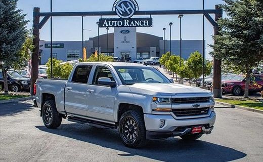 2017 Chevrolet Silverado LT