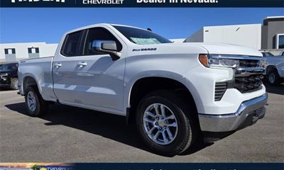 2025 Chevrolet Silverado LT