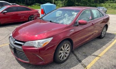 2017 Toyota Camry LE SE XLE