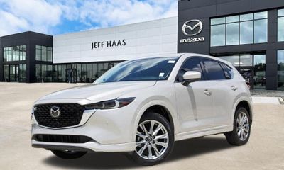 2025 Mazda CX-5 Premium Plus