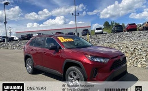 2022 Toyota RAV4 LE