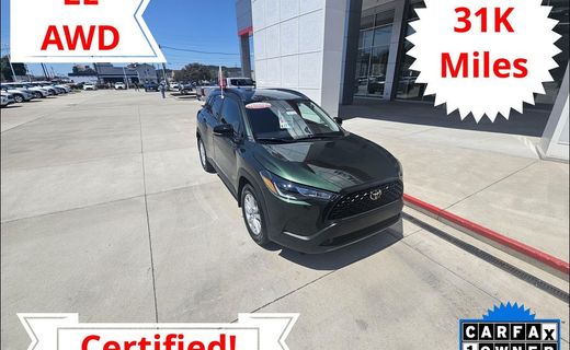 2025 Toyota Corolla Cross LE