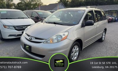 2009 Toyota Sienna LE