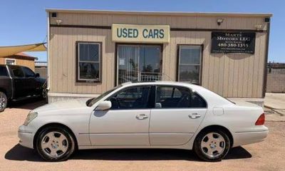 2002 Lexus LS 430