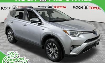 2018 Toyota RAV4 LE Plus XLE