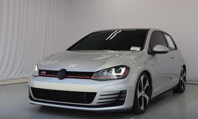2015 Volkswagen GTI MAN SE