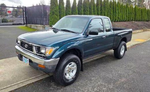 1997 Toyota Tacoma Deluxe