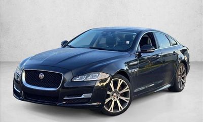 2019 Jaguar XJ R Sport