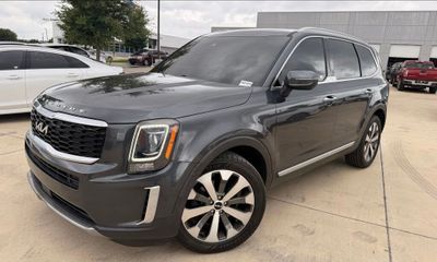 2022 Kia Telluride S