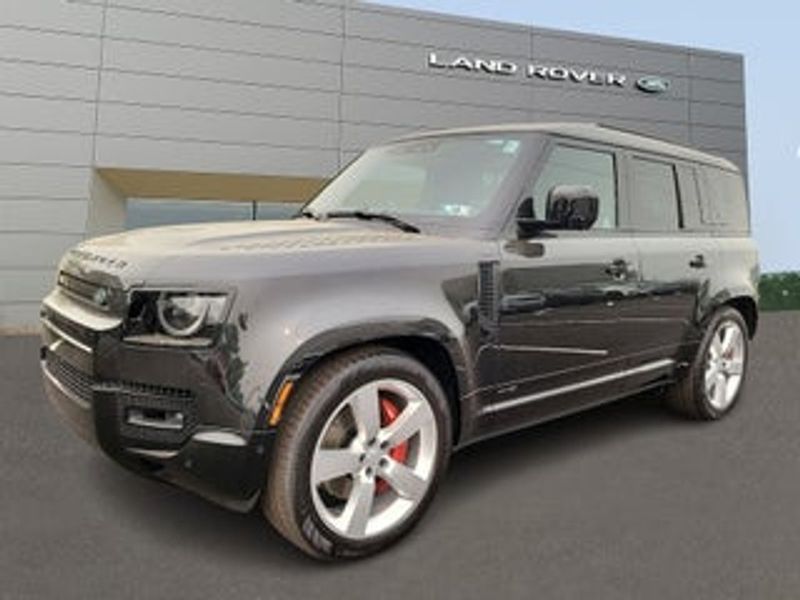 2022 Land Rover Defender — a typically priced live listing