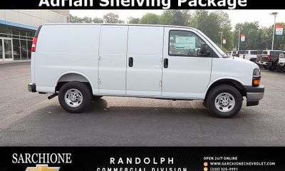 2025 Chevrolet Express 2500