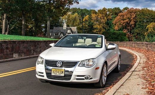 2011 Volkswagen EOS Komfort