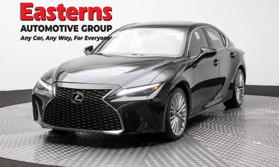 2022 Lexus IS 300 Premium