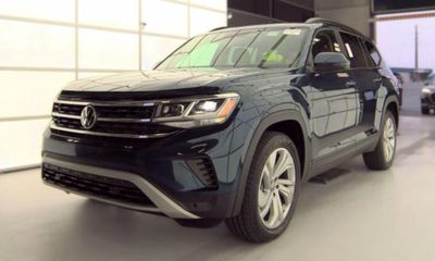 2022 Volkswagen Atlas 4MOTION SE