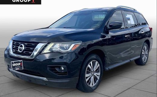 2017 Nissan Pathfinder S