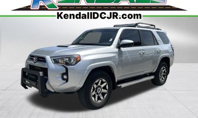 2023 Toyota 4RUNNER TRD Offroad
