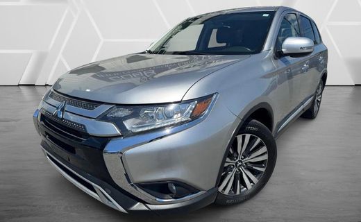 2019 Mitsubishi Outlander SE