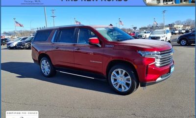 2023 Chevrolet Suburban High Country