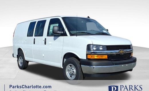 2025 Chevrolet Express EXT