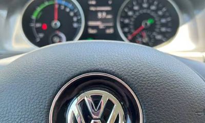 2016 Volkswagen E-Golf SE