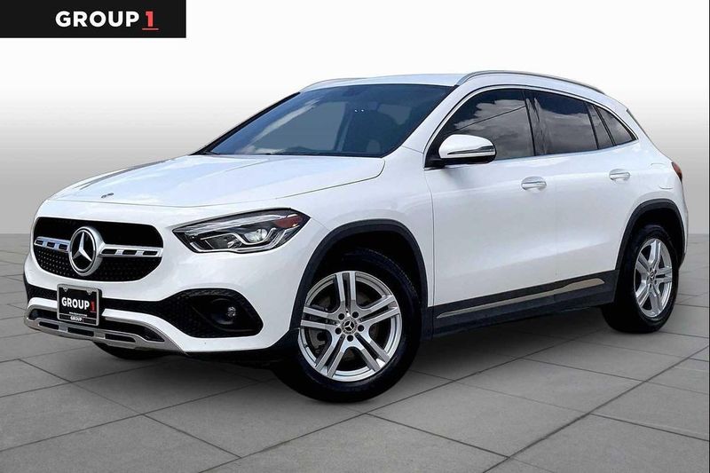 2021 Mercedes-Benz GLA-Class — a typically priced live listing