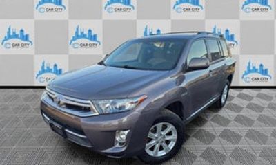 2013 Toyota Highlander Base