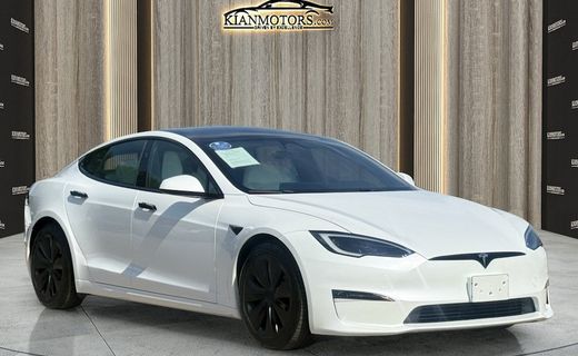2023 Tesla Model S Plaid