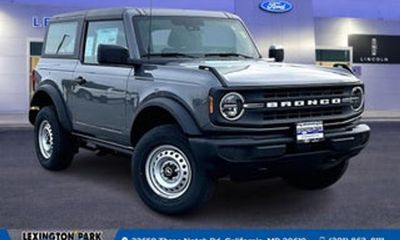 2026 Ford Bronco Base