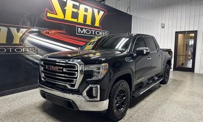 2020 GMC Sierra SLT