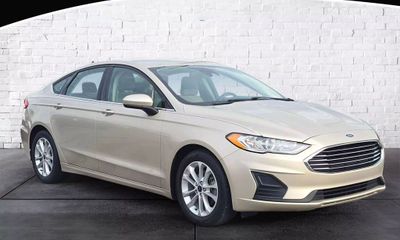 2019 Ford Fusion SE