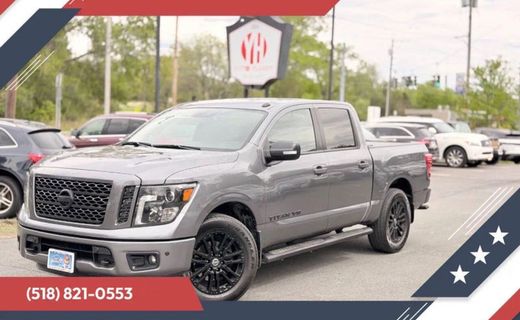 2019 Nissan Titan SV