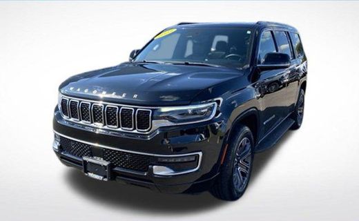 2023 Jeep Wagoneer Base