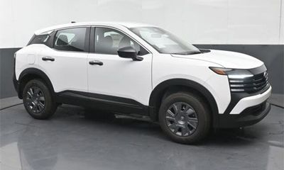 2026 Nissan Kicks MPV S