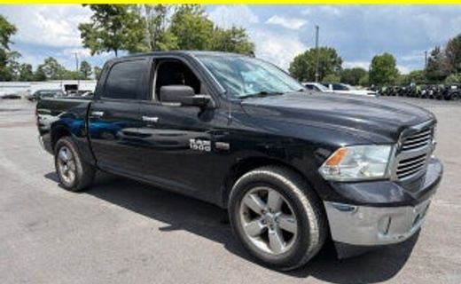 2017 Ram 1500 SLT