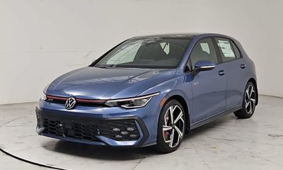 2026 Volkswagen Golf GTI SE