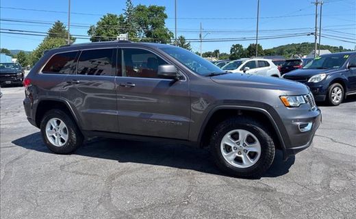 2017 Jeep Grand Cherokee Laredo