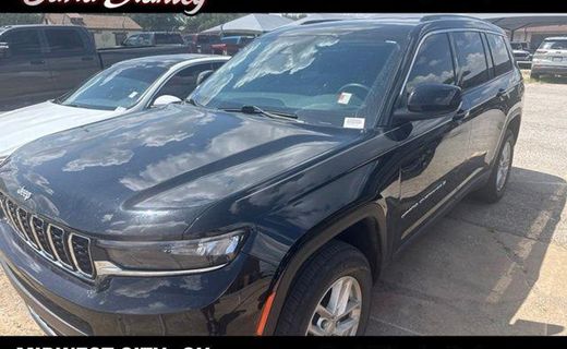 2023 Jeep Grand Cherokee L Laredo