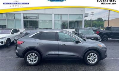 2022 Ford Escape SE