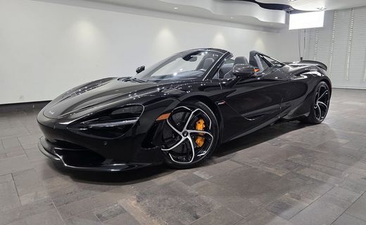 2025 McLaren 750S Spider