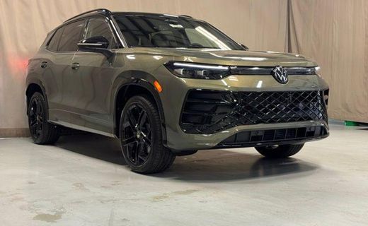 2026 Volkswagen Tiguan 4MOTION SE Black