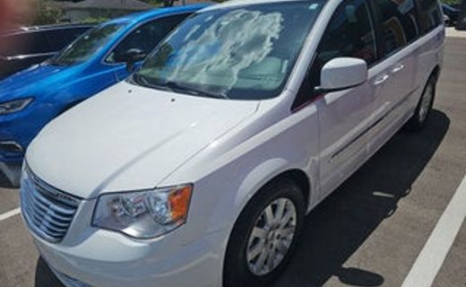 2014 Chrysler Town AND Country Touring