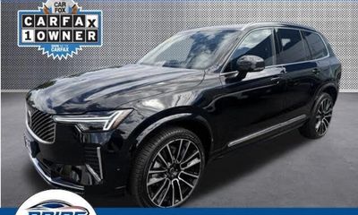 2026 Volvo XC90 Plus Bright