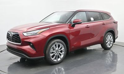 2026 Toyota Highlander Limited