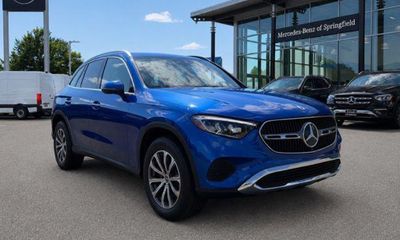 2024 Mercedes-Benz GLC-Class
