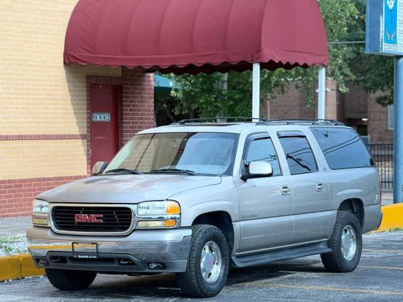 2001 GMC Yukon XL — a typically priced live listing