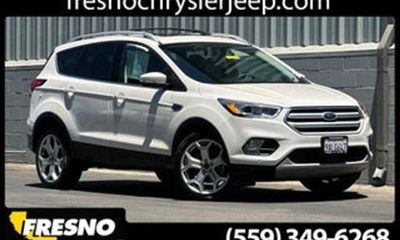 2020 Ford Escape SE