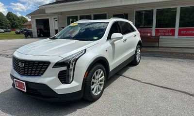 2023 Cadillac XT4 Luxury
