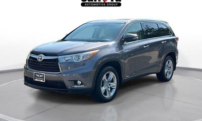 2016 Toyota Highlander Base