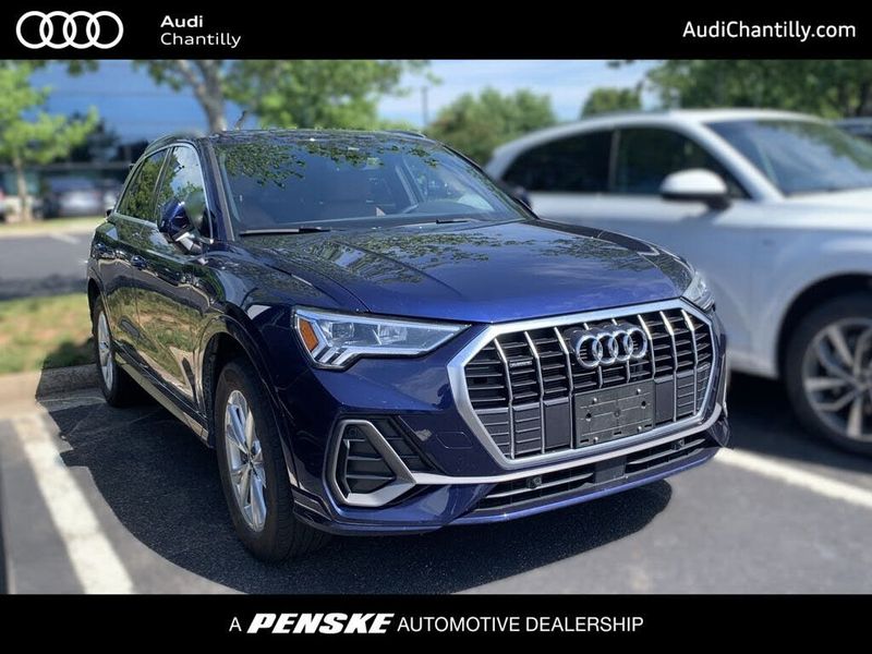 2025 Audi Q3 — a typically priced live listing